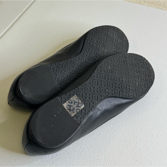 Tory Burch Black Leather Round Classic Reva Ballet Flat Black Silver Logo Size 7 - Picture 6 of 8